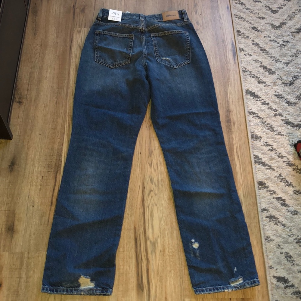 NEW!! Zara High Waisted Ripped Straight Leg Jeans - Picture 16 of 16